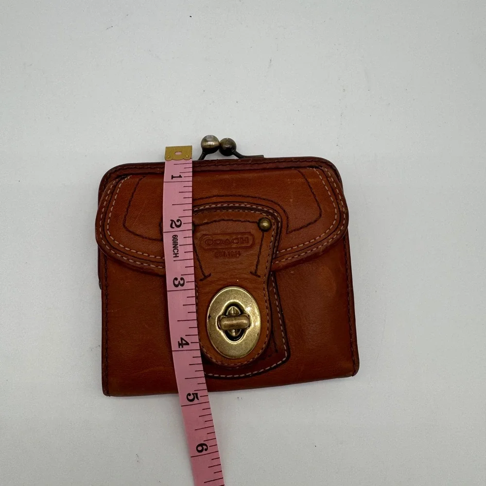 Vintage COACH Legacy Leather Turnlock Kisslock French Purse Wallet Tan 65th Anni